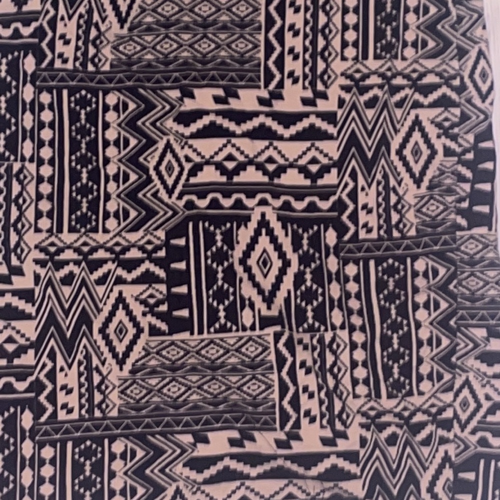 Geometric pattern dress - Picture 4 of 4